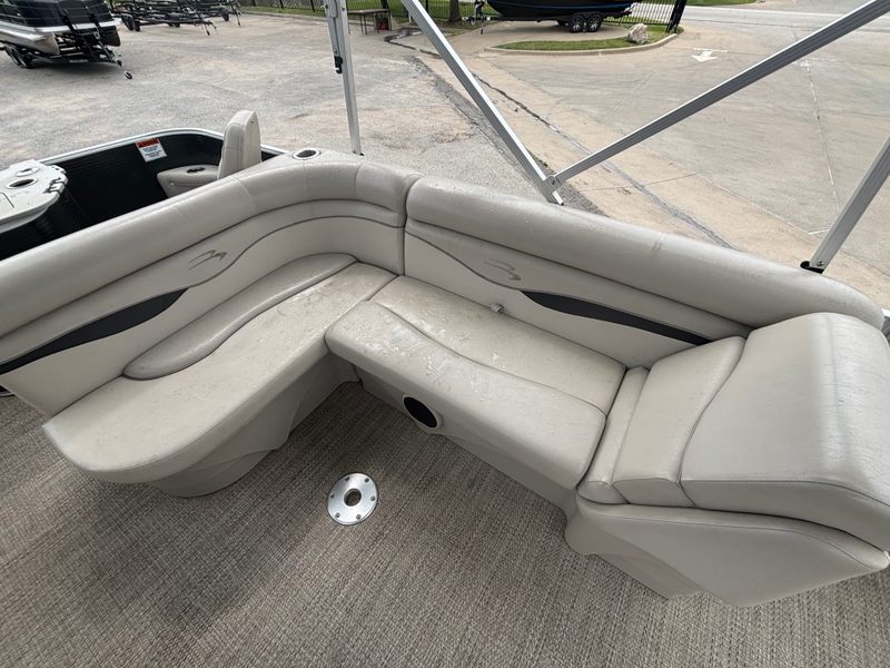 Boat Image 12