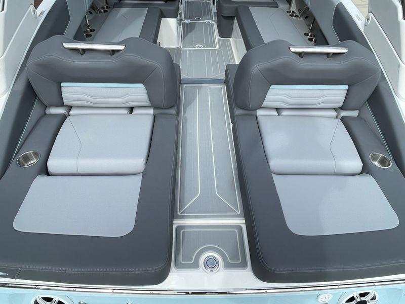 Boat Image 15