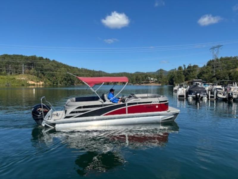 2023 Bennington 23 LXSFB