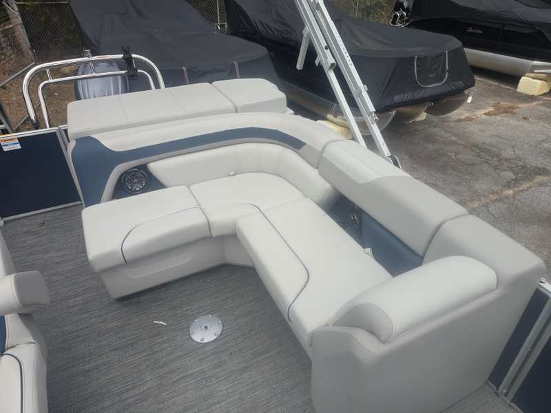Boat Image 12