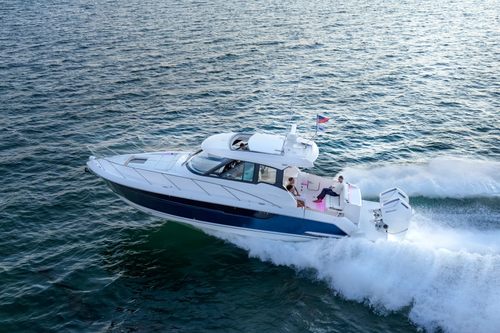 2026 Tiara Yachts 39 LE