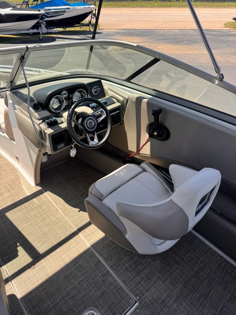 Boat Image 19