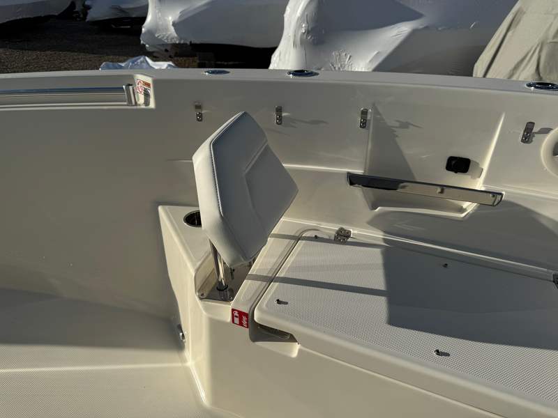Boat Image 24
