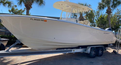 2016 Cobia 277 CC