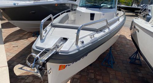 2019 Axopar 28 T TOP