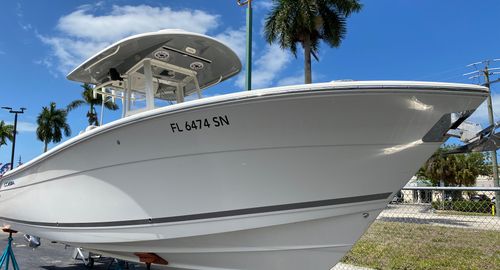 2020 Cobia 262 CC