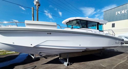 2026 Axopar 29 XC Cross Cabin