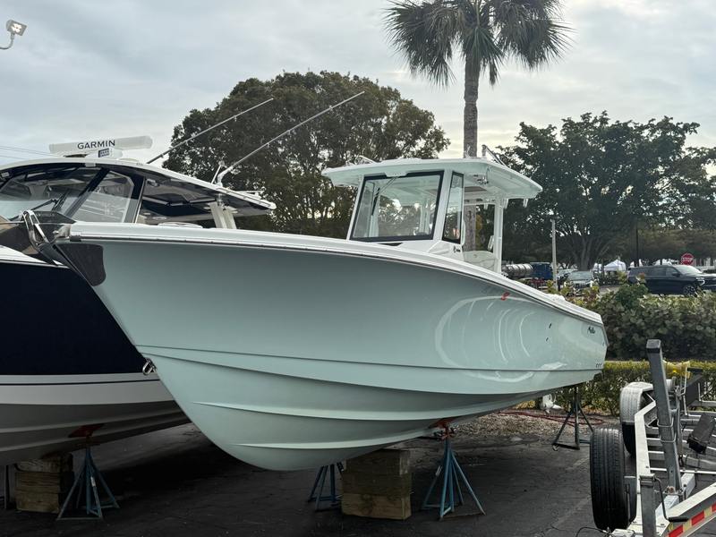 2023 Edgewater 325 CC