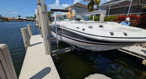 2012 Hurricane Sundeck 2000 OB