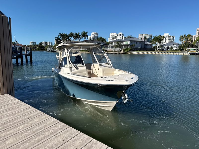 2022 Grady white Freedom 275