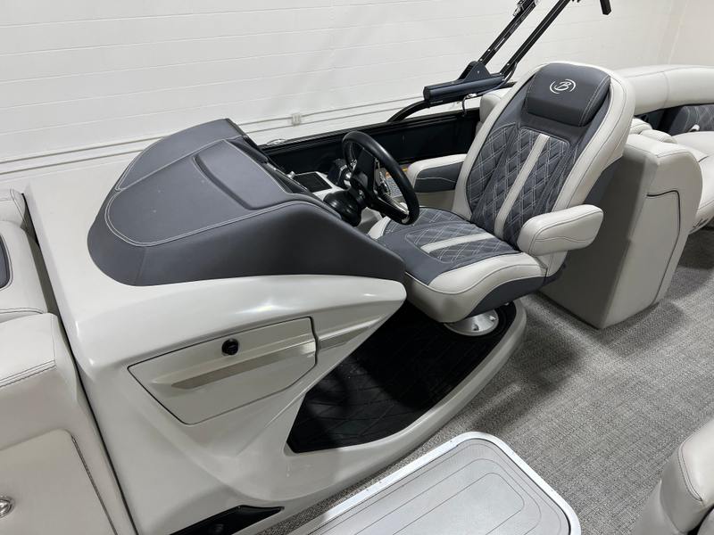 Boat Image 15