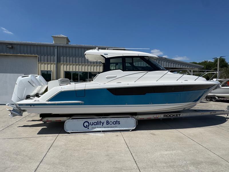 2026 Tiara Yachts 39 LE