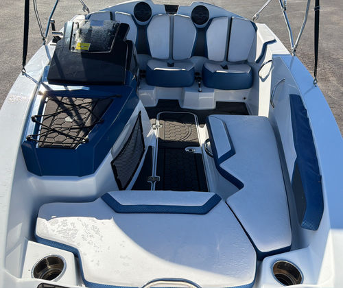 Boat Image 25