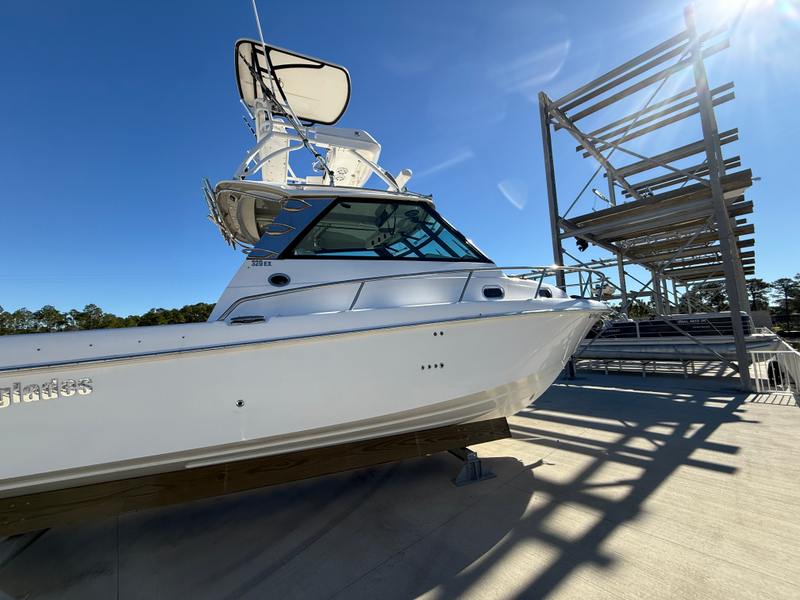 2015 Everglades 320 EX