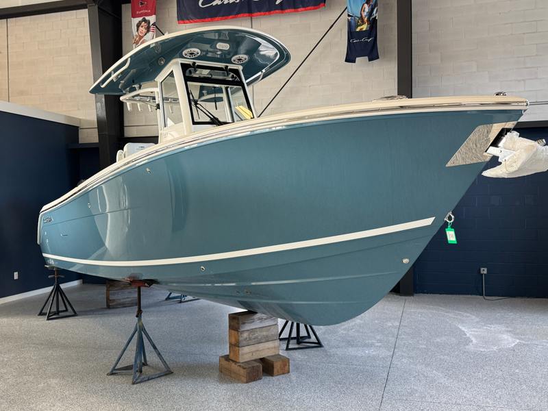 2025 Cobia 265 CC