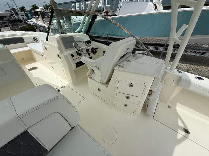 Boat Image 10